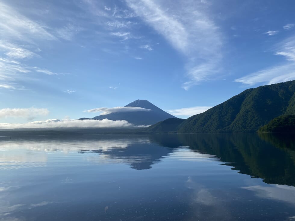 Fumotoppara campground and Motosu-ko